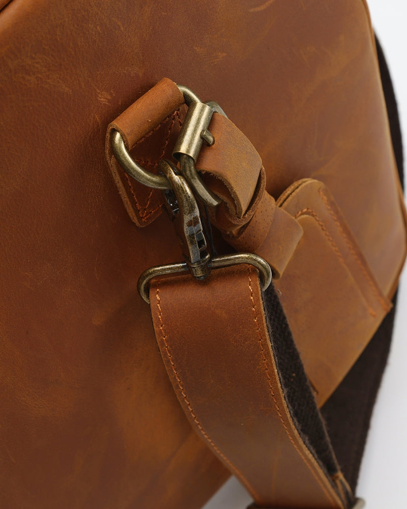 Montague Lær Duffle