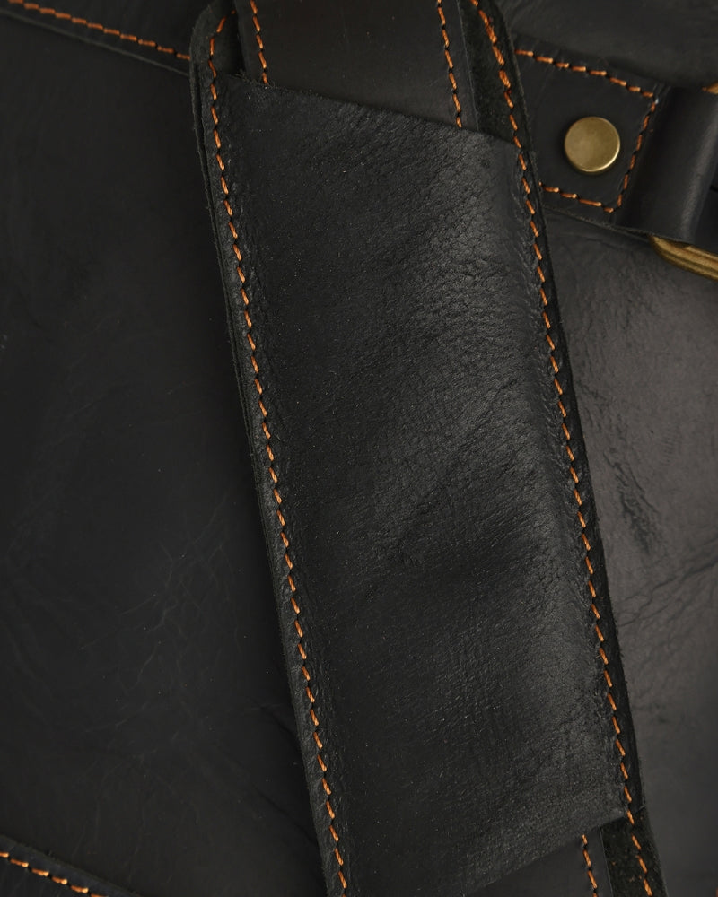 Montague Lær Duffle