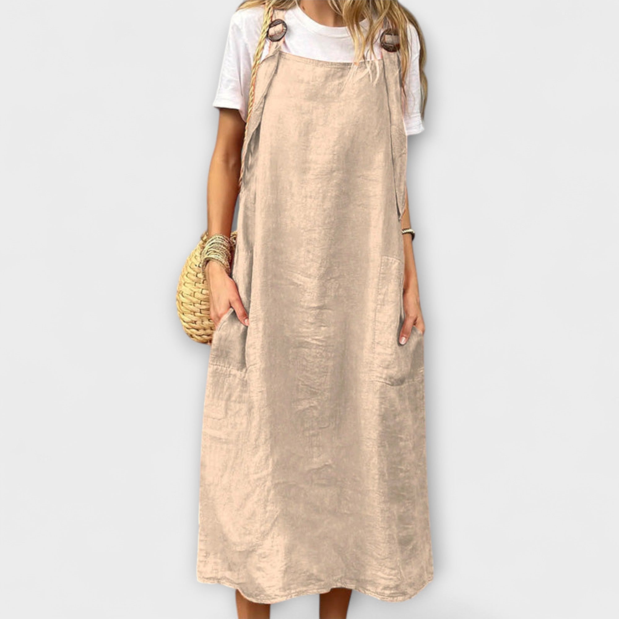 Mirta Overall
