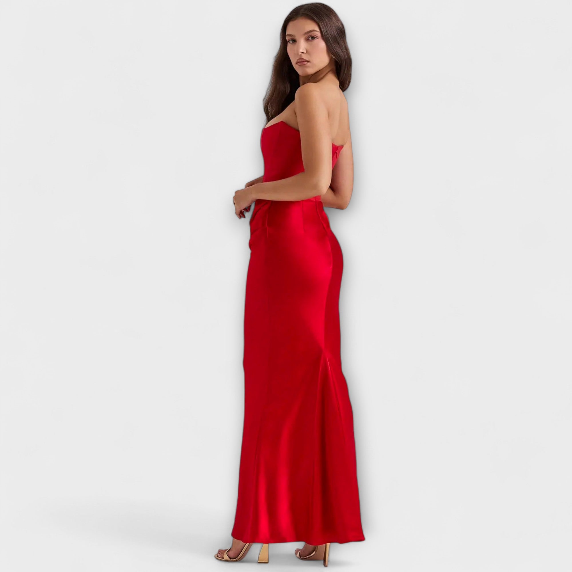 Off-Shoulder Sateng Maxi Kjole med Drapering