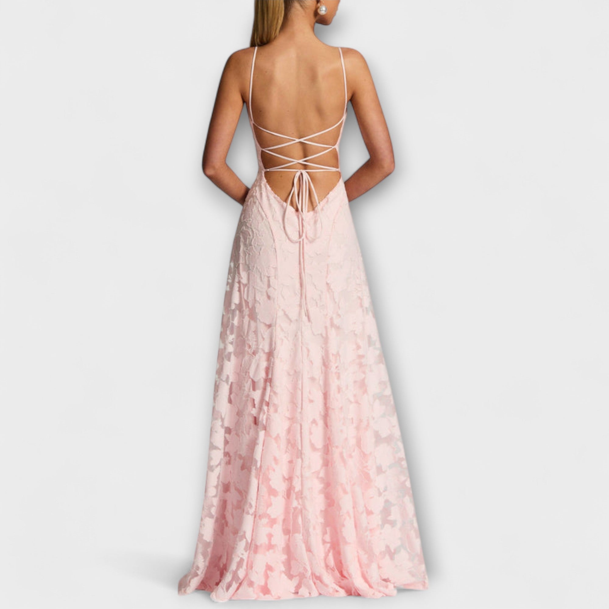 Kairi - Stilig Blomsterblonde Maxi Kjole med Spagettistropper