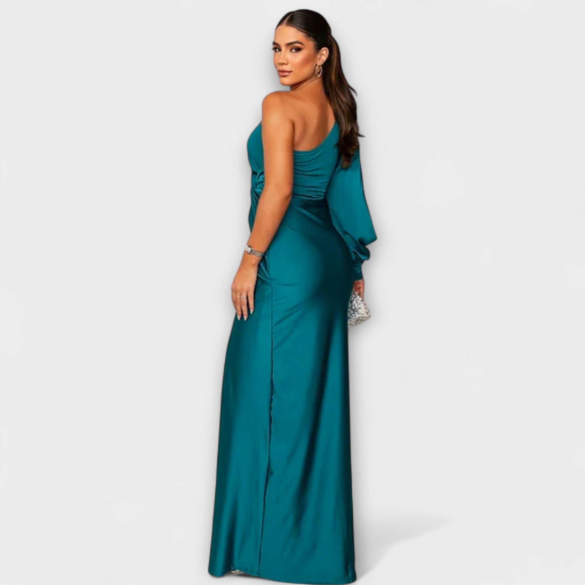 Elisa - Elegant Kjole med Sofistikert Stil