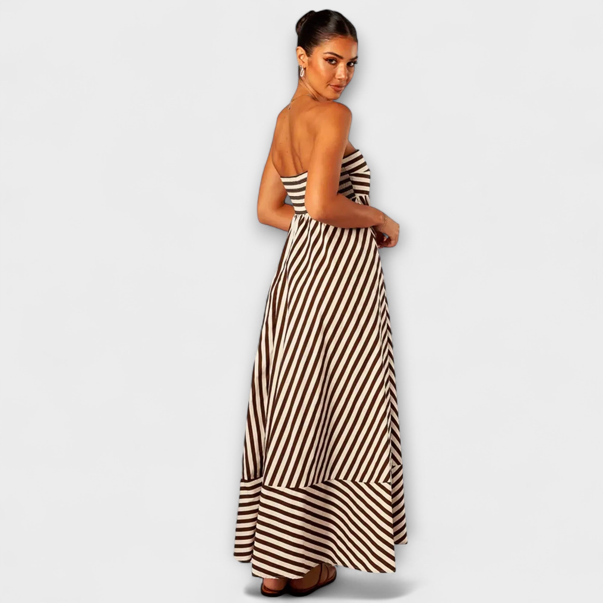 Nattlig Sjarm Ruffle Maxi Kjole