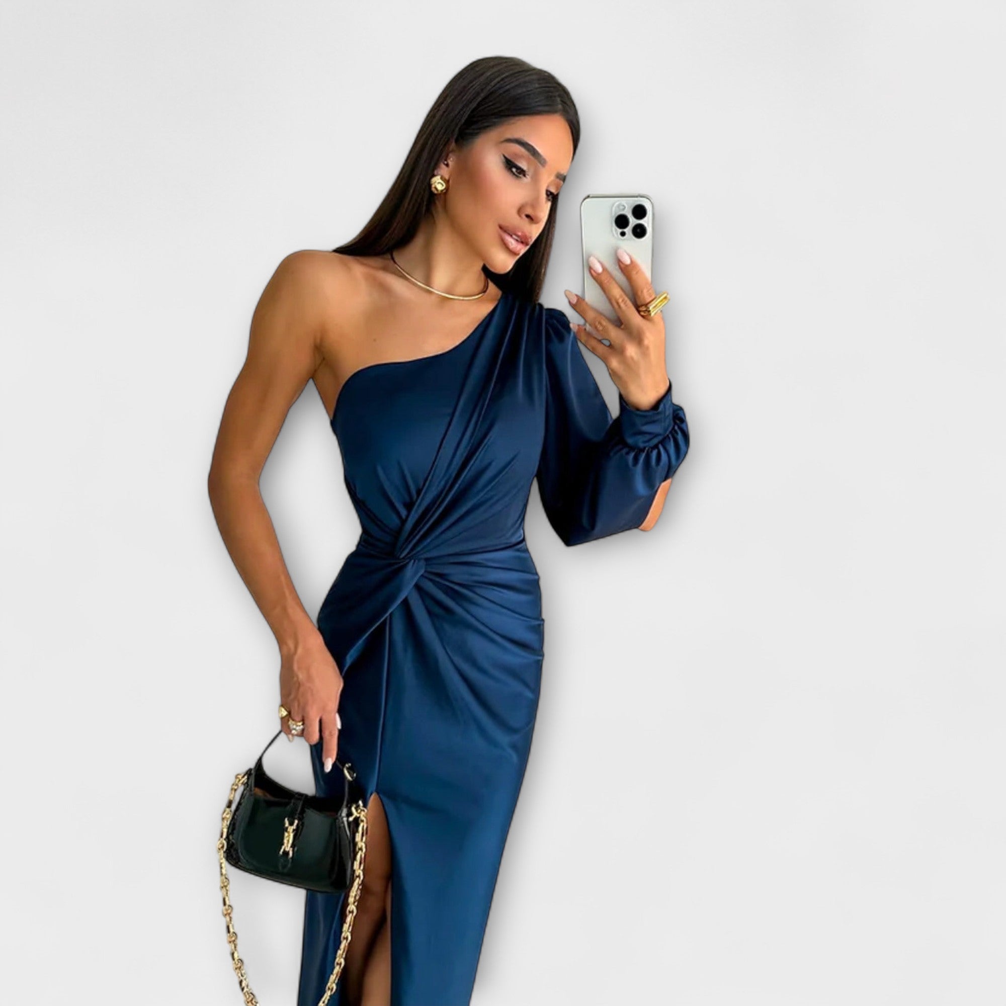 Elisa - Elegant Kjole med Sofistikert Stil