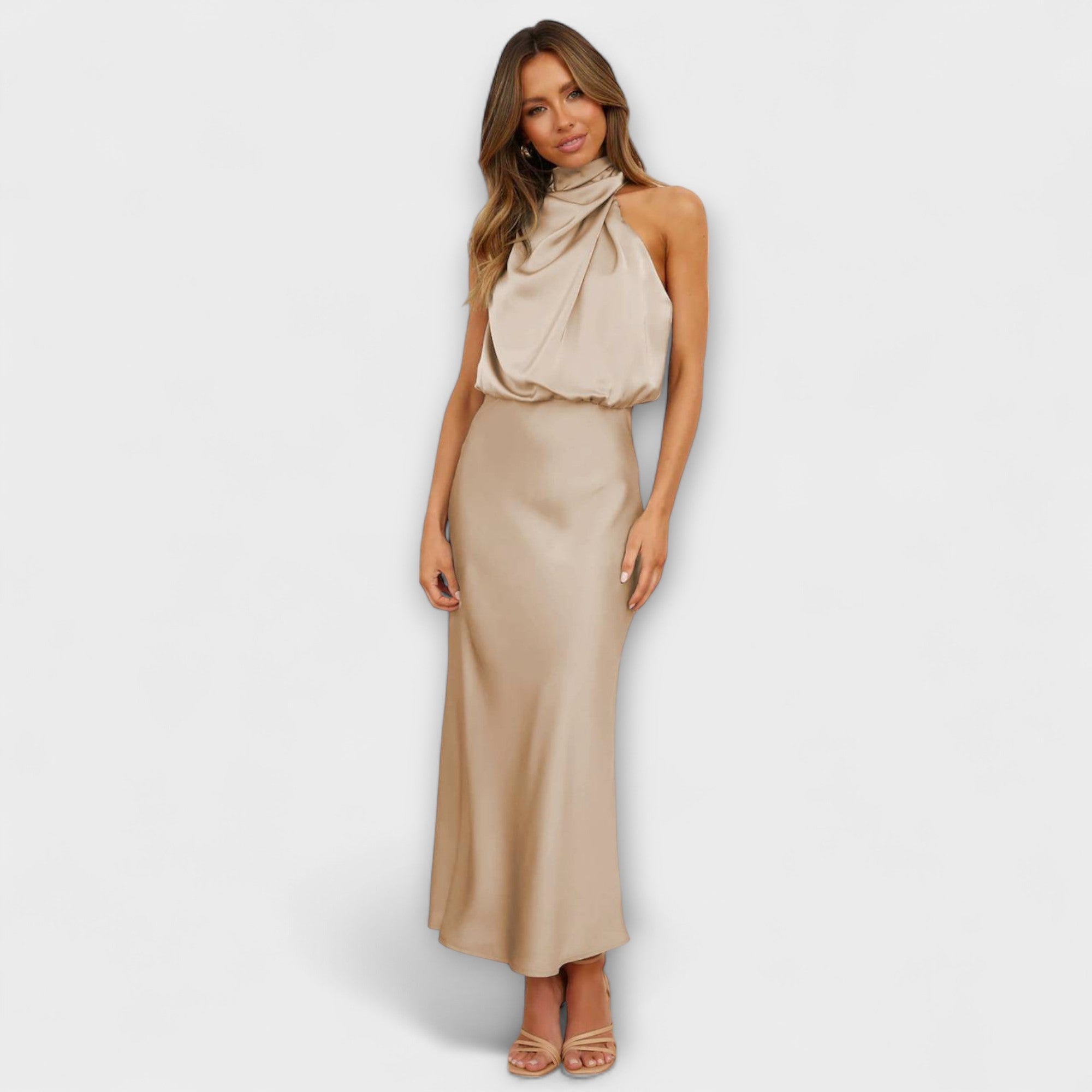 Elegant Halter Maxi Kjole i Sommeryellow