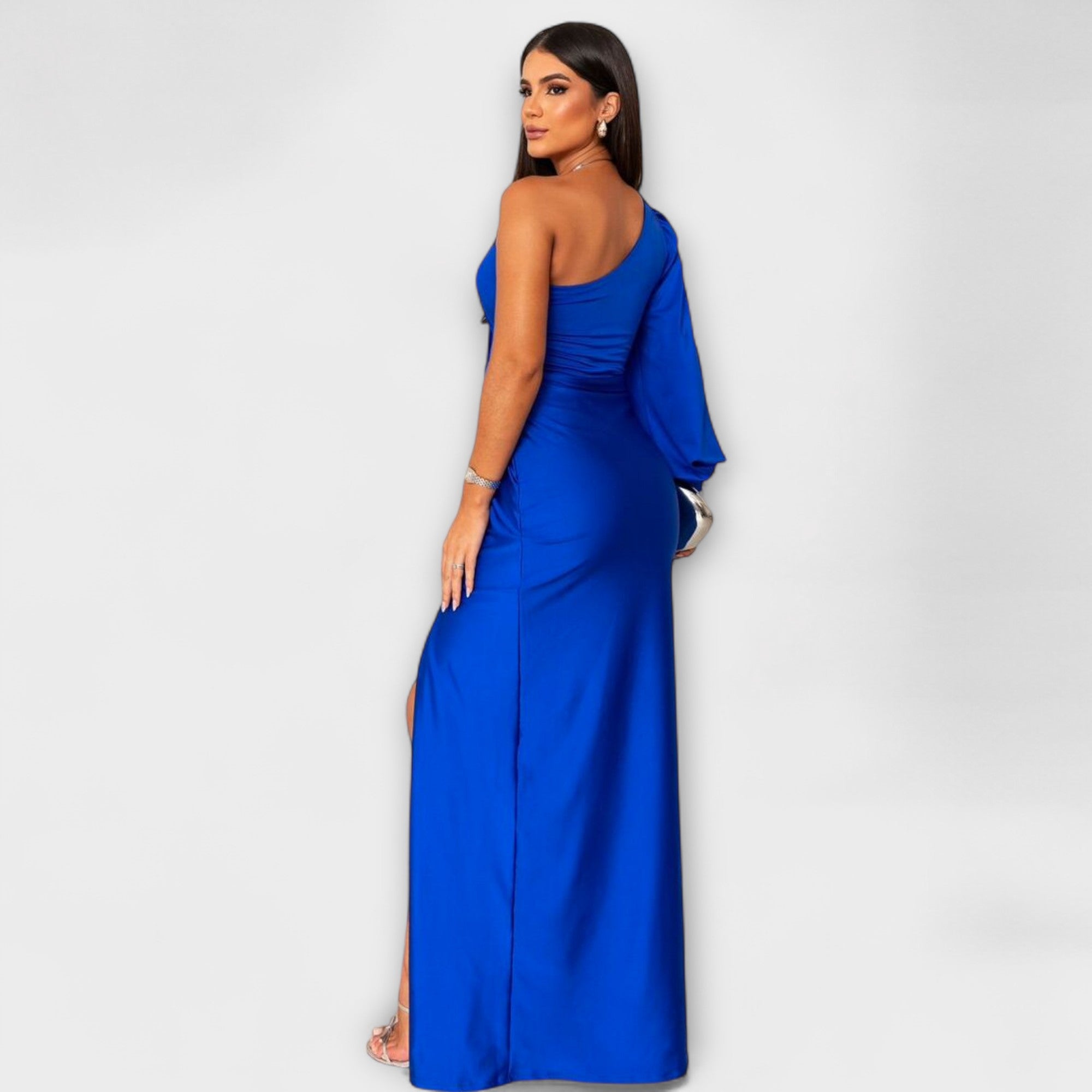 Elisa - Elegant Kjole med Sofistikert Stil