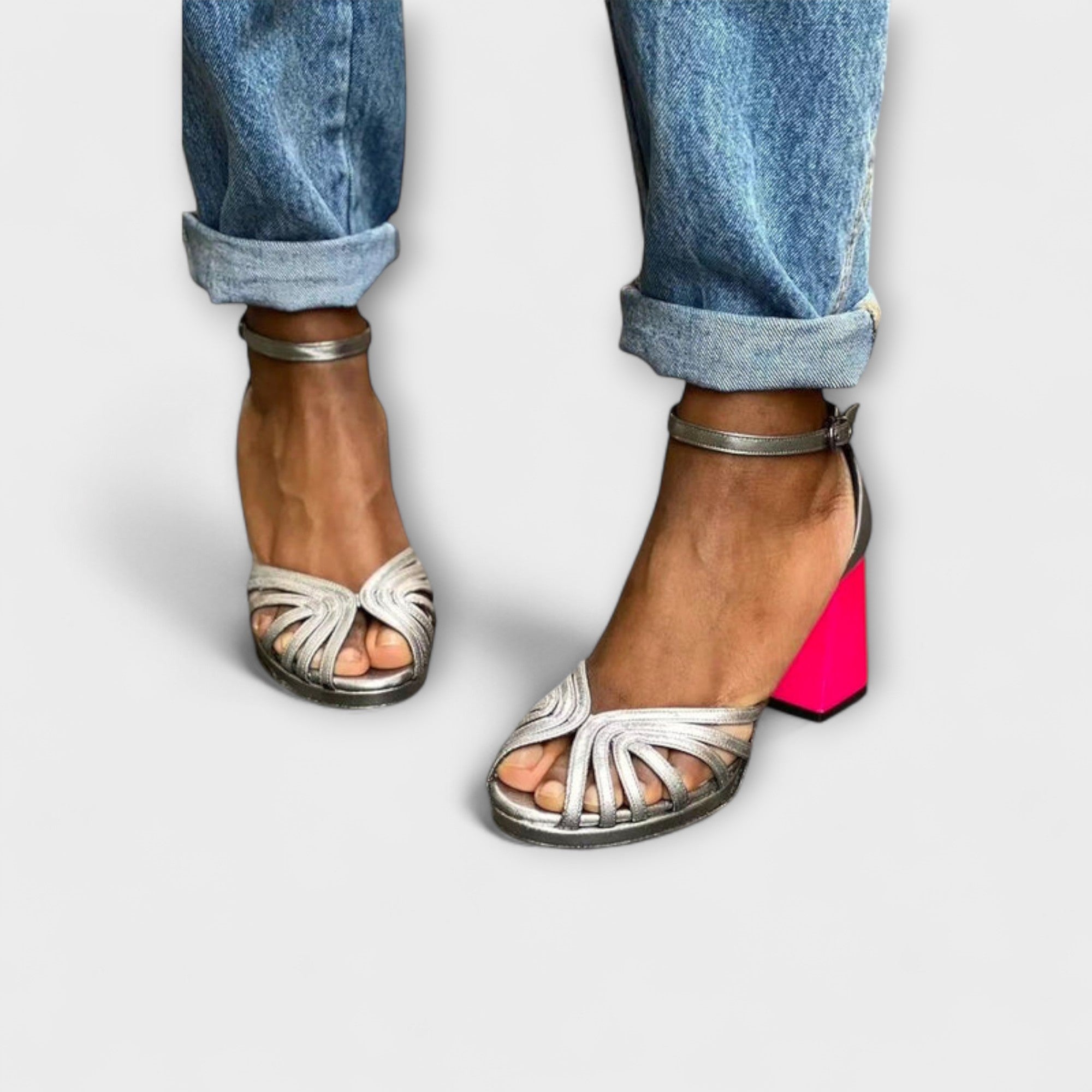 Naelle - Elegant Glitrende Sandaler