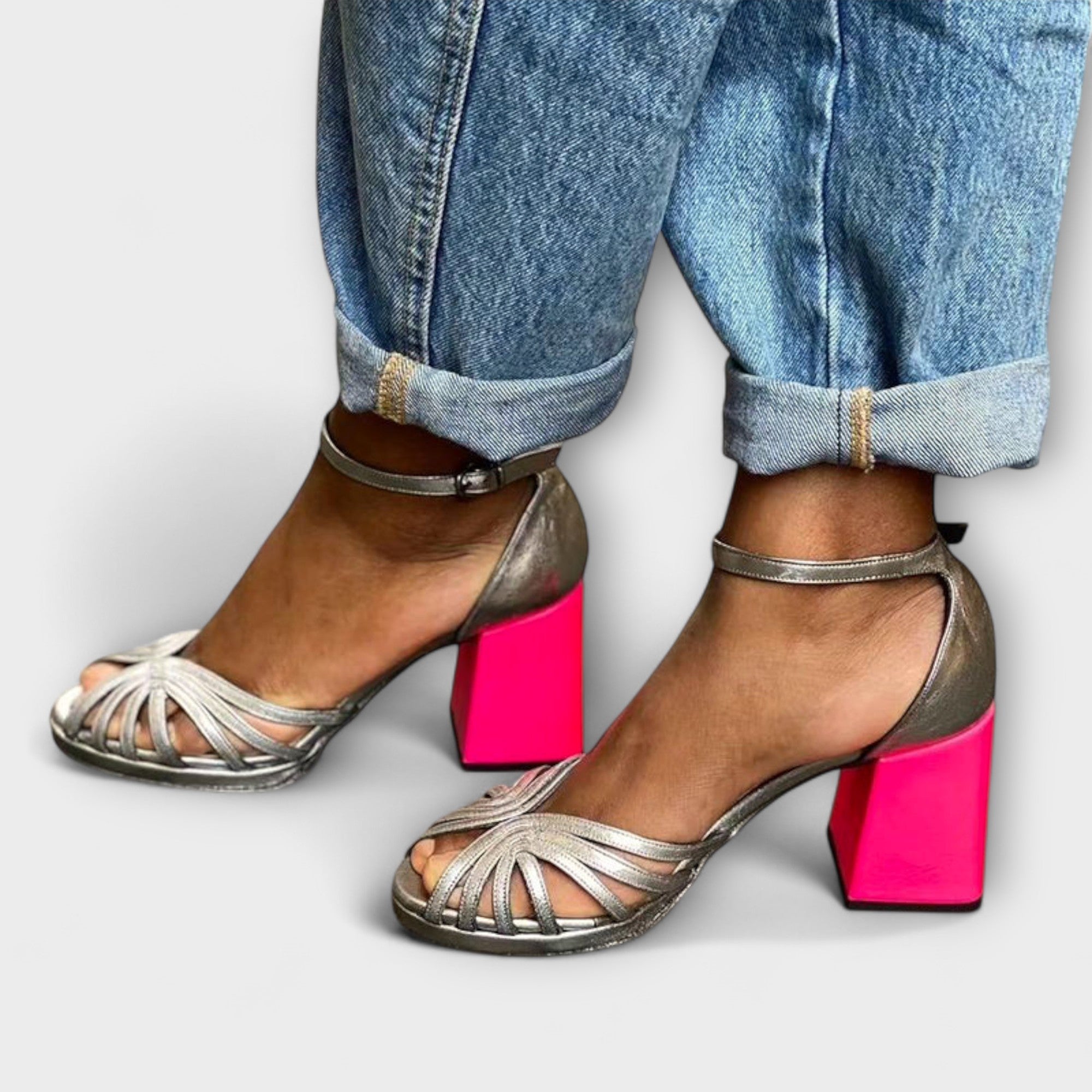 Naelle - Elegant Glitrende Sandaler