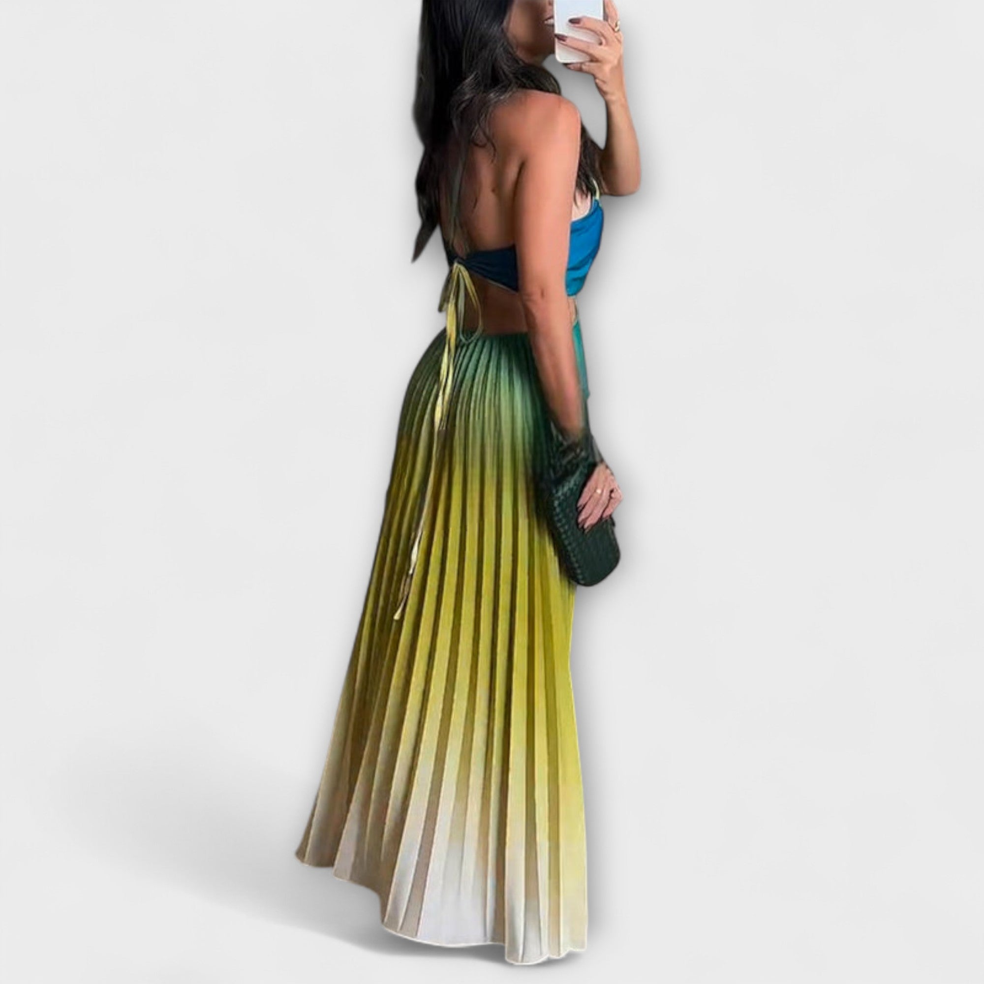 Haven - Stilig Ryggløs Tie-Dye Maxi Kjole