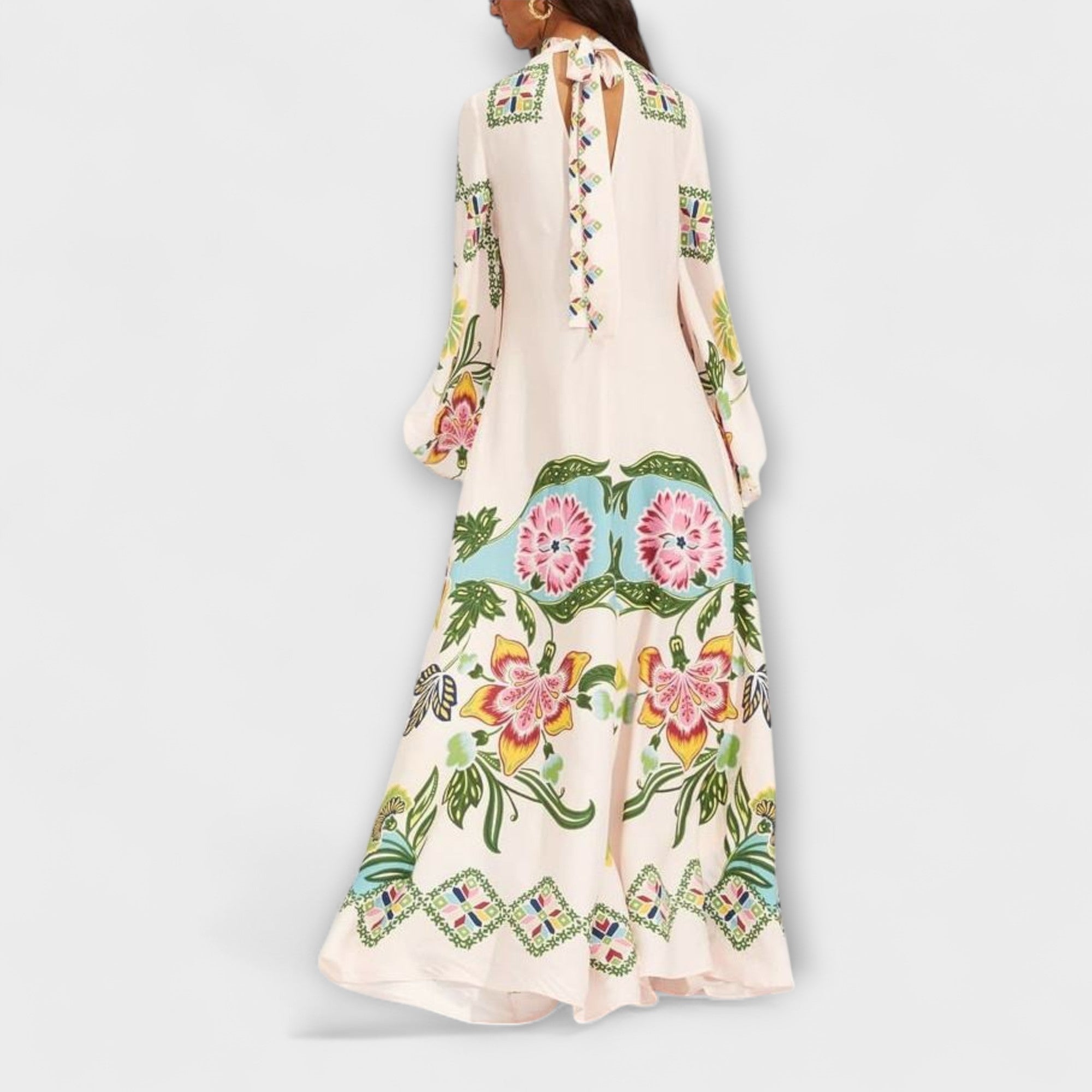 Lisa - Elegant Maxi Kjole med Blomsterprint og Flytende Design