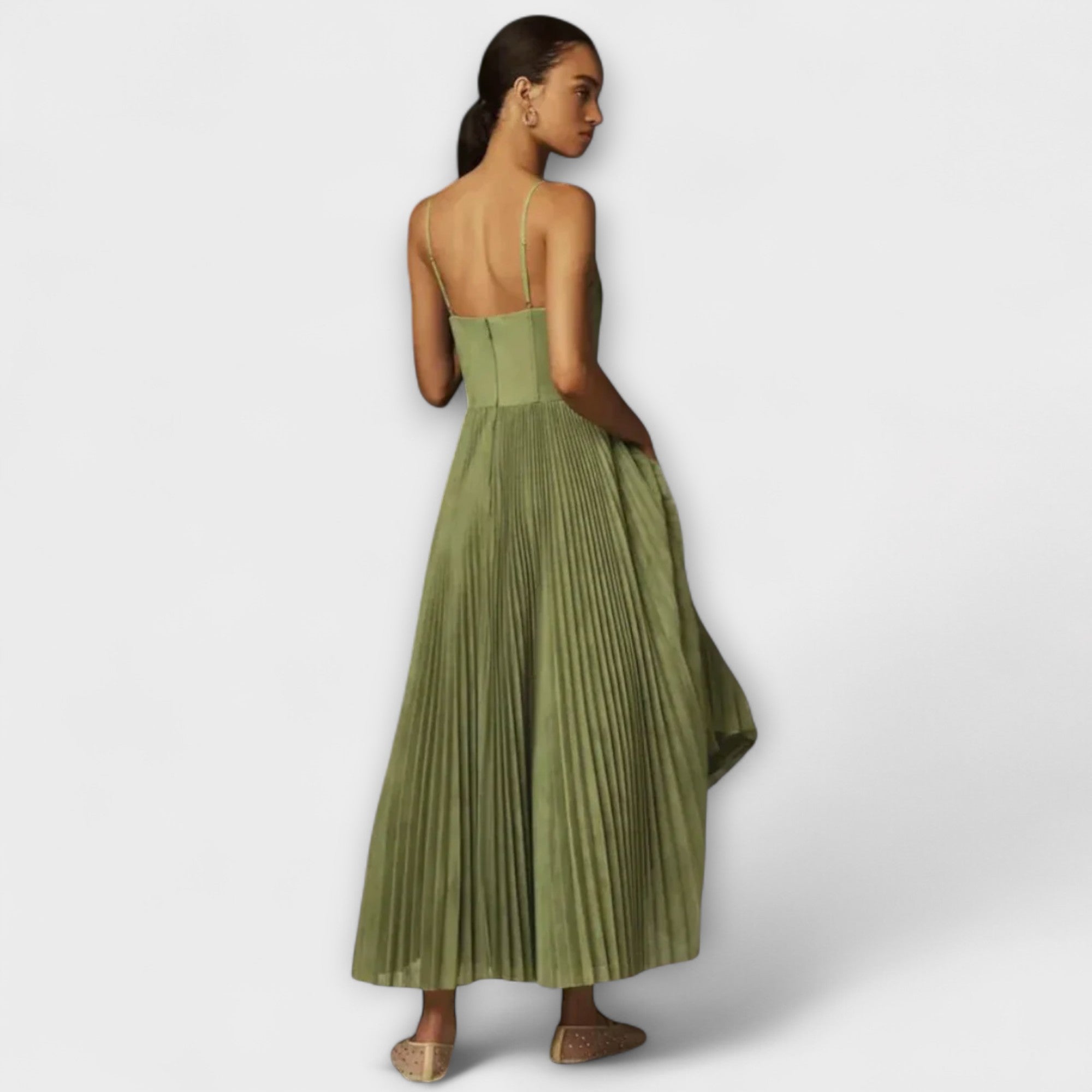 Lucrezia - Elegant Kjole med Sjarm