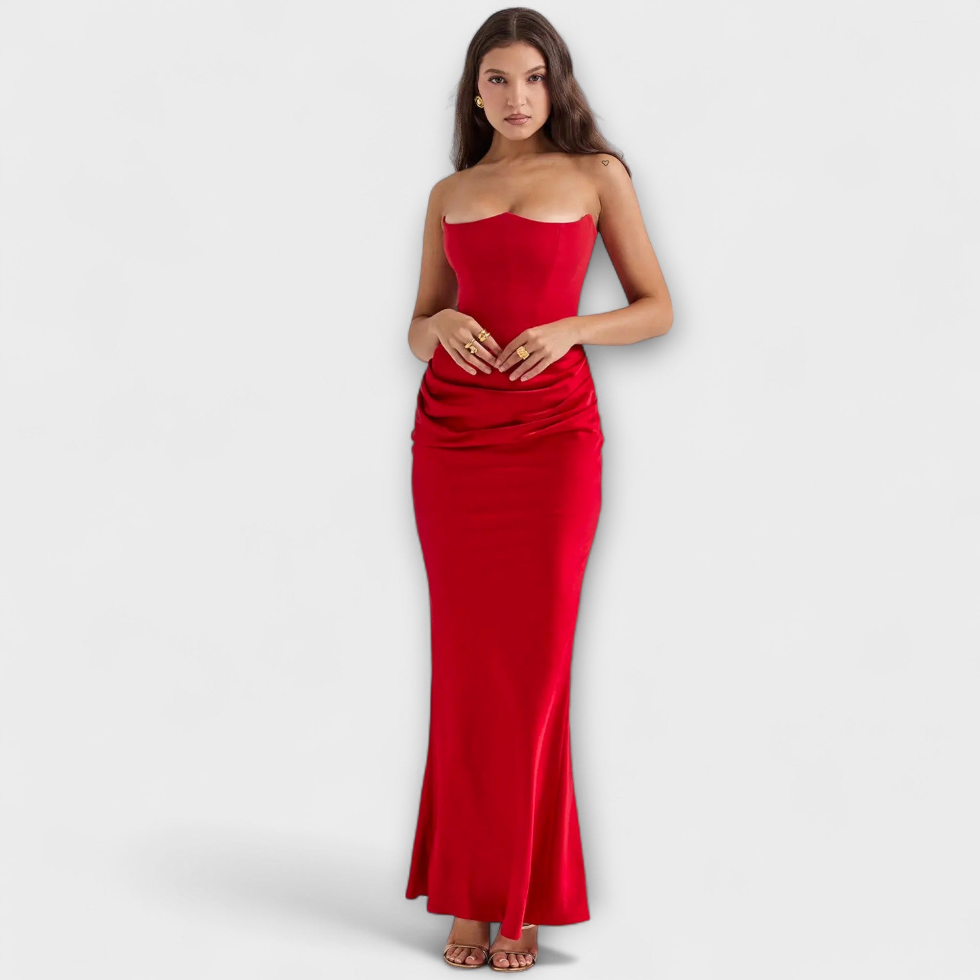 Off-Shoulder Sateng Maxi Kjole med Drapering
